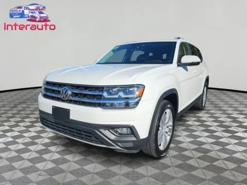 White 2019 Volkswagen Atlas SE 4Motion w/Tech Pkg Sport Utility 4D for sale in Plainville, MA