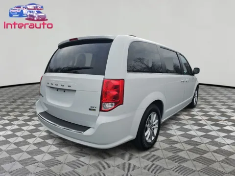 More photos of 2019 Dodge Grand Caravan Passenger SXT Minivan 4D at Interauto, MA