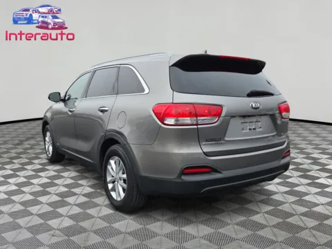 Another view of 2016 Kia Sorento LX Sport Utility 4D for sale in Plainville, MA at Interauto