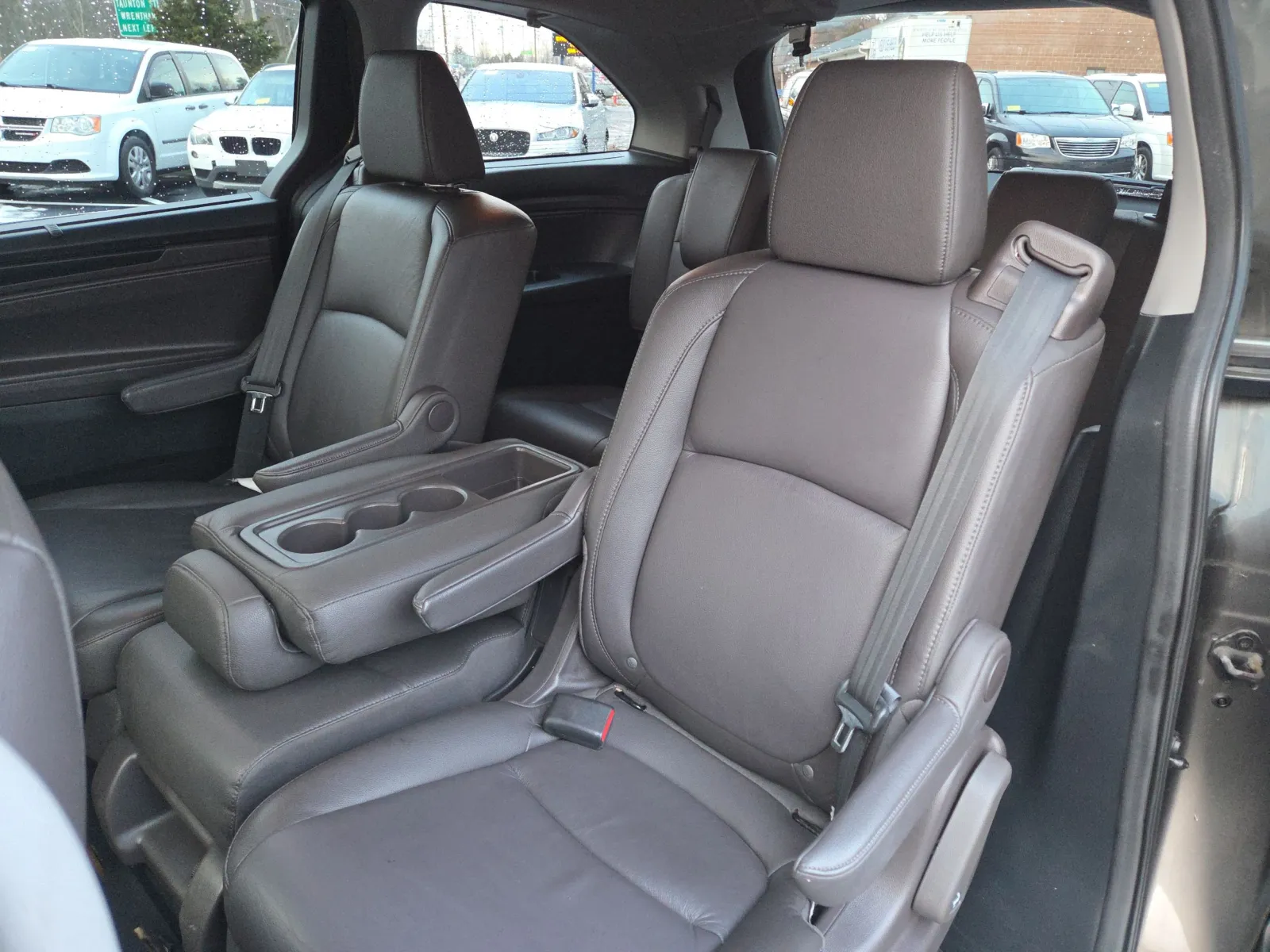 2020 Honda Odyssey EX-L - Photo 10