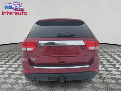 More photos of 2012 Jeep Grand Cherokee Overland Sport Utility 4D at Interauto, MA