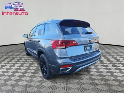 Another view of 2022 Volkswagen Taos SE Sport Utility 4D for sale in Plainville, MA at Interauto