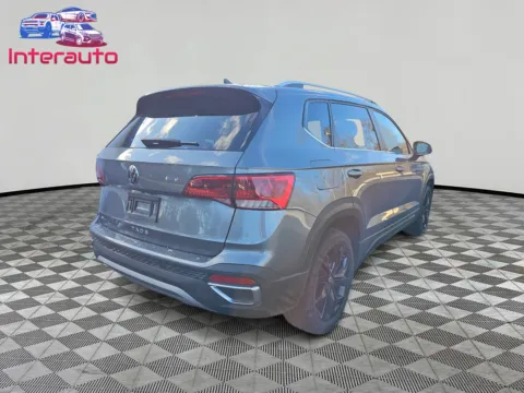 More photos of 2022 Volkswagen Taos SE Sport Utility 4D at Interauto, MA