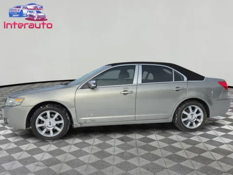 Photos of 2008 Lincoln MKZ Sedan 4D for sale in Plainville, MA at Interauto