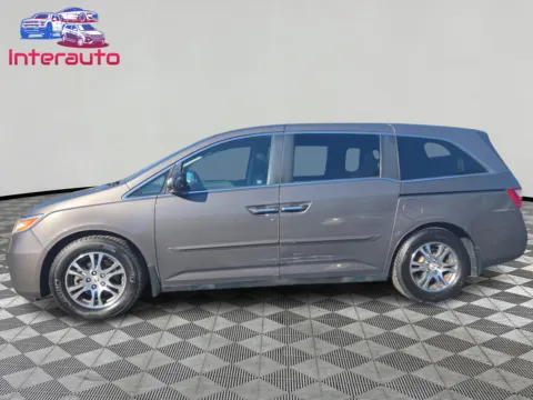 Photos of 2012 Honda Odyssey EX-L Minivan 4D for sale in Plainville, MA at Interauto