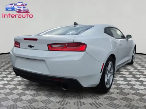 More photos of 2017 Chevrolet Camaro LT Coupe 2D at Interauto, MA