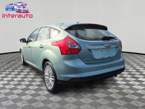 Another view of 2012 Ford Focus SEL Hatchback 4D for sale in Plainville, MA at Interauto
