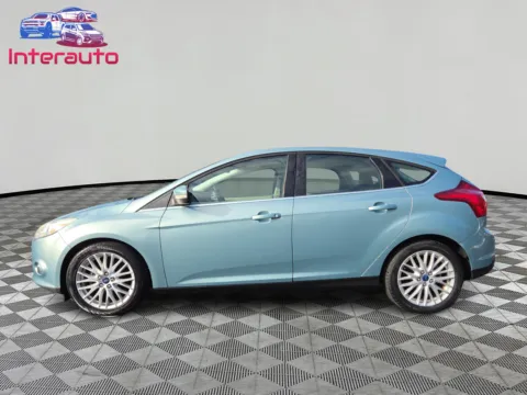 Photos of 2012 Ford Focus SEL Hatchback 4D for sale in Plainville, MA at Interauto