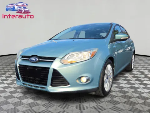 Blue 2012 Ford Focus SEL Hatchback 4D for sale in Plainville, MA