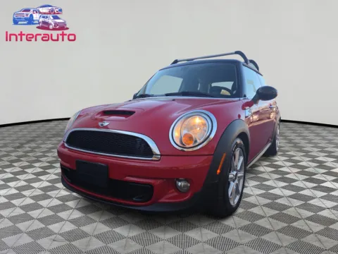 Red 2013 MINI Hardtop Cooper S Hatchback 2D for sale in Plainville, MA