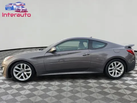 Photos of 2013 Hyundai Genesis Coupe 3.8 Grand Touring Coupe 2D for sale in Plainville, MA at Interauto