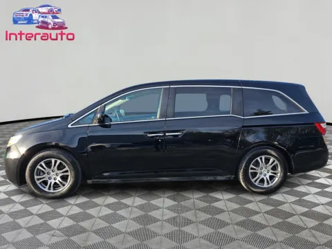 Photos of 2011 Honda Odyssey EX-L Minivan 4D for sale in Plainville, MA at Interauto
