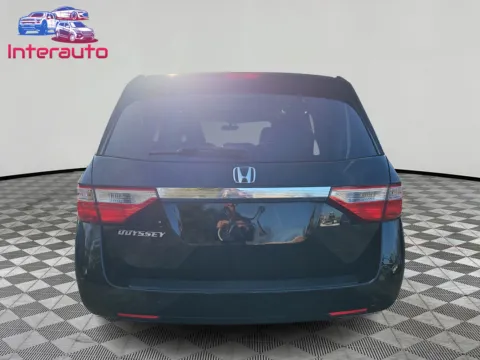 More photos of 2011 Honda Odyssey EX-L Minivan 4D at Interauto, MA