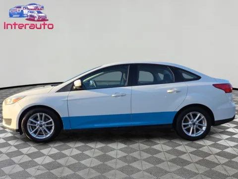 Photos of 2017 Ford Focus SE Sedan 4D for sale in Plainville, MA at Interauto