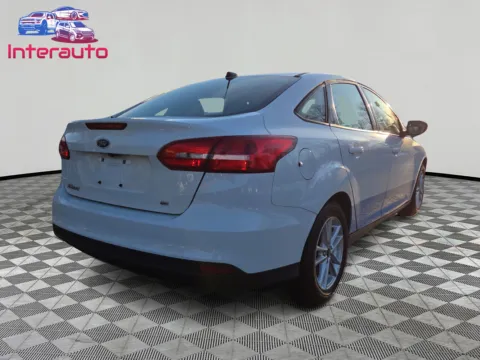 More photos of 2017 Ford Focus SE Sedan 4D at Interauto, MA