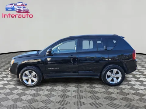 Photos of 2014 Jeep Compass Latitude Sport Utility 4D for sale in Plainville, MA at Interauto