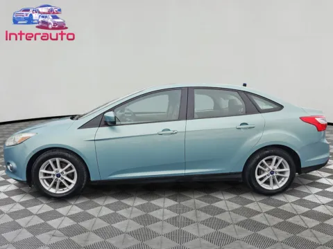 Photos of 2012 Ford Focus SE Sedan 4D for sale in Plainville, MA at Interauto
