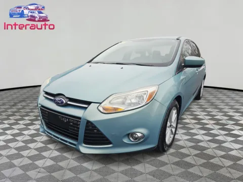 Blue 2012 Ford Focus SE Sedan 4D for sale in Plainville, MA