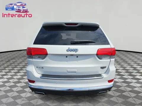 More photos of 2014 Jeep Grand Cherokee Summit Sport Utility 4D at Interauto, MA