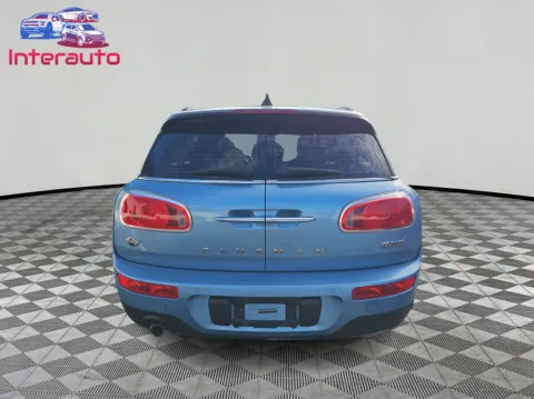 More photos of 2017 MINI Clubman Cooper ALL4 Hatchback 4D at Interauto, MA