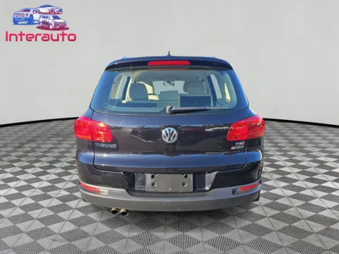 More photos of 2017 Volkswagen Tiguan 2.0T S 4Motion Sport Utility 4D at Interauto, MA