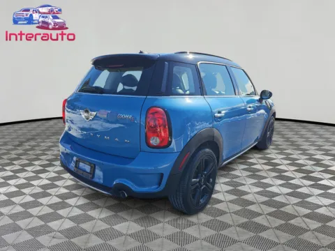 More photos of 2016 MINI Countryman Cooper S ALL4 Hatchback 4D at Interauto, MA