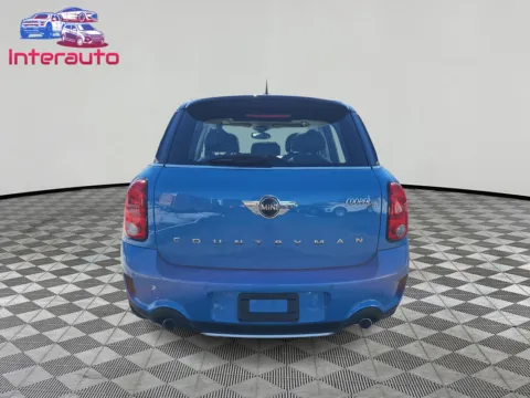 More photos of 2016 MINI Countryman Cooper S ALL4 Hatchback 4D at Interauto, MA