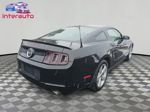 More photos of 2014 Ford Mustang GT Coupe 2D at Interauto, MA