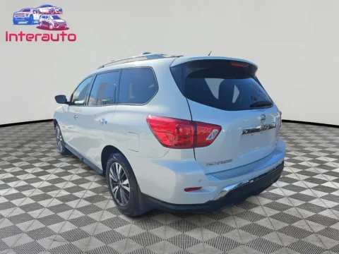 Another view of 2017 Nissan Pathfinder SL Sport Utility 4D for sale in Plainville, MA at Interauto