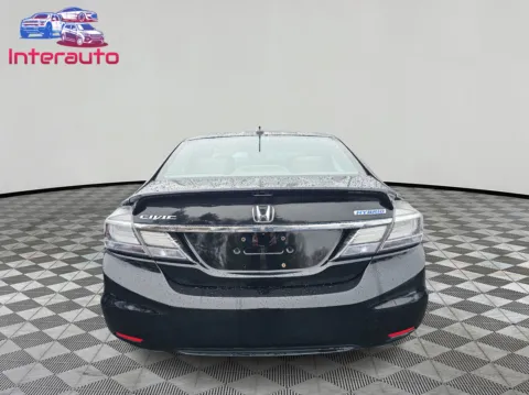 More photos of 2013 Honda Civic Hybrid Sedan 4D at Interauto, MA
