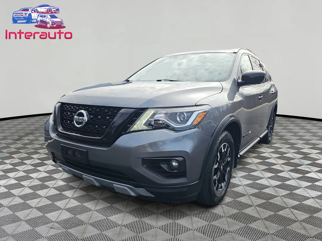 2020 Nissan Pathfinder SL