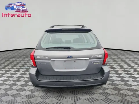 More photos of 2008 Subaru Outback 2.5i Wagon 4D at Interauto, MA