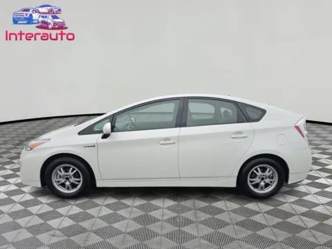 Photos of 2010 Toyota Prius IV Hatchback 4D for sale in Plainville, MA at Interauto