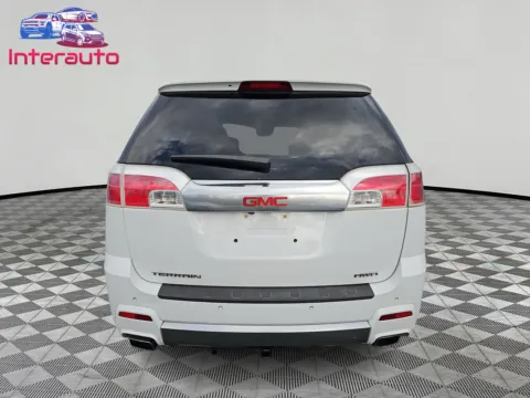 More photos of 2015 GMC Terrain Denali Sport Utility 4D at Interauto, MA