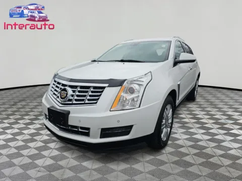 White 2015 Cadillac SRX Luxury Collection Sport Utility 4D for sale in Plainville, MA