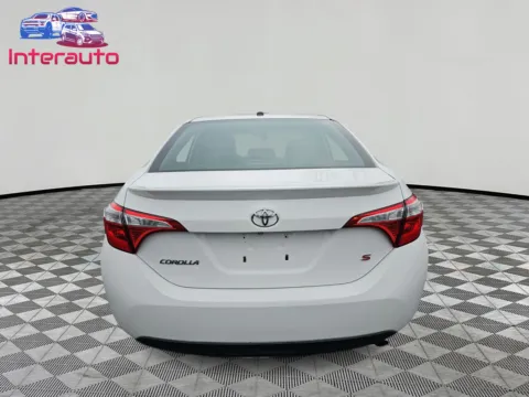 More photos of 2015 Toyota Corolla S Plus Sedan 4D at Interauto, MA