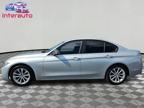 Photos of 2017 BMW 3 Series 320i xDrive Sedan 4D for sale in Plainville, MA at Interauto