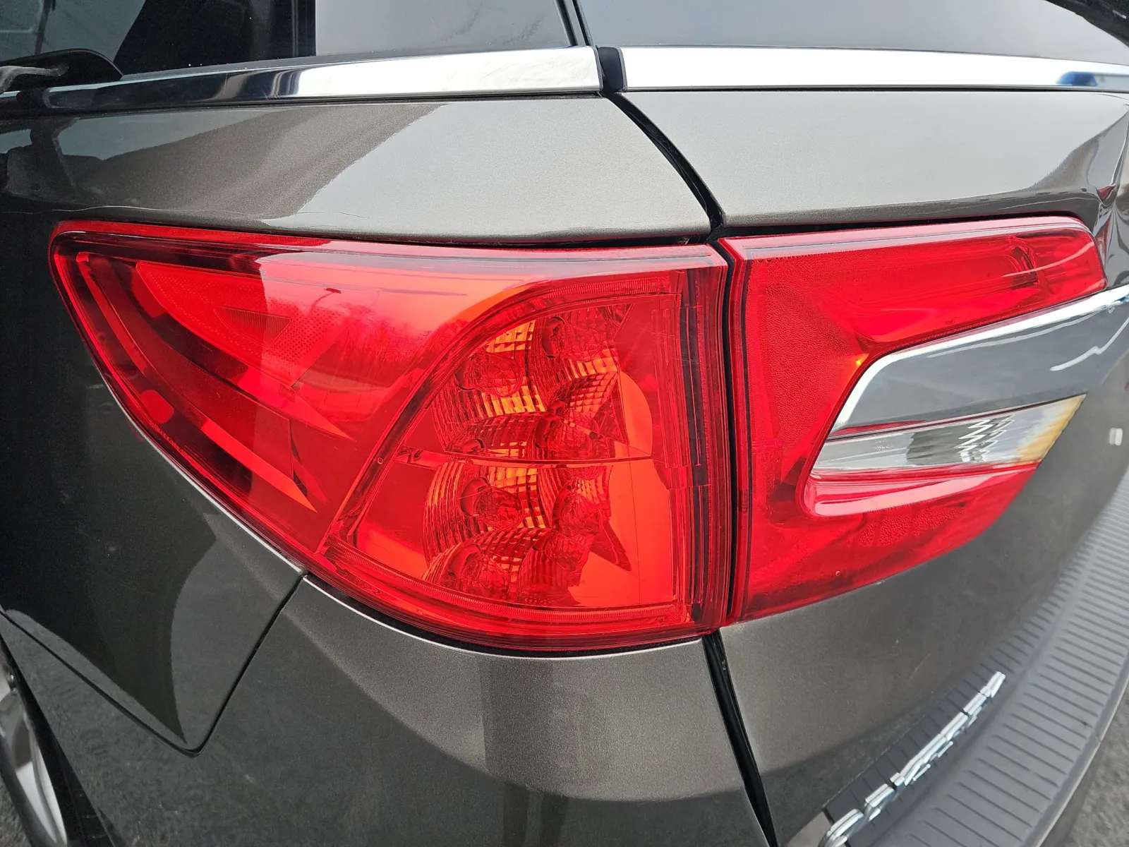 2018 Honda Odyssey EX-L - Photo 19