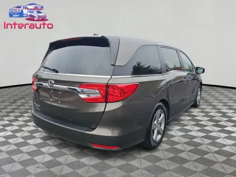 More photos of 2018 Honda Odyssey EX-L Minivan 4D at Interauto, MA