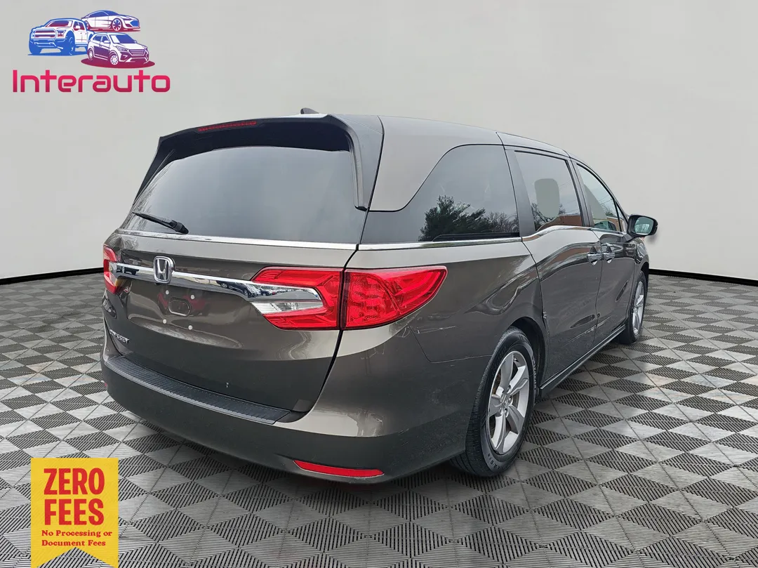 2018 Honda Odyssey EX-L - Photo 5