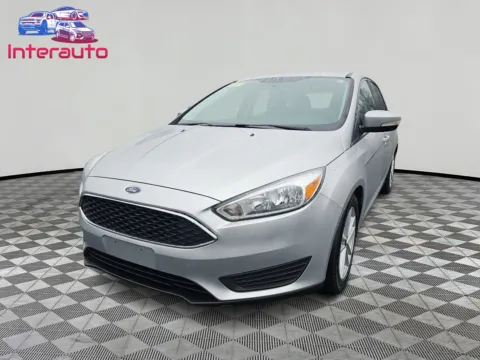 Silver 2017 Ford Focus SE Hatchback 4D for sale in Plainville, MA