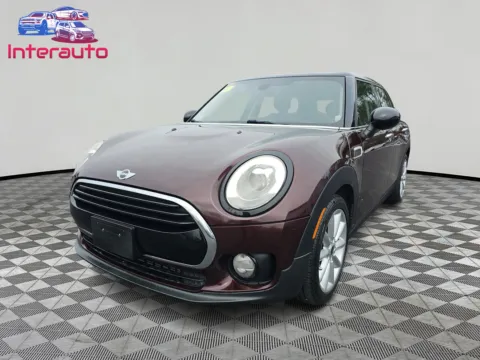 Red 2016 MINI Clubman Cooper Hatchback 4D for sale in Plainville, MA