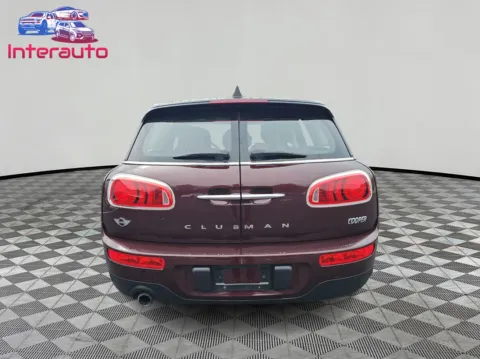 More photos of 2016 MINI Clubman Cooper Hatchback 4D at Interauto, MA