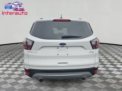 More photos of 2018 Ford Escape SE Sport Utility 4D at Interauto, MA
