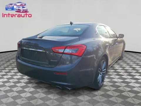 More photos of 2015 Maserati Ghibli S Q4 Sedan 4D at Interauto, MA