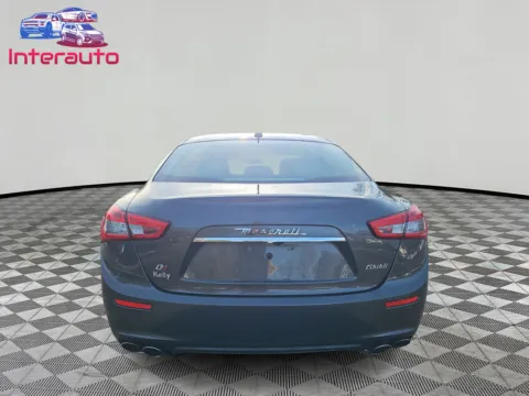 More photos of 2015 Maserati Ghibli S Q4 Sedan 4D at Interauto, MA