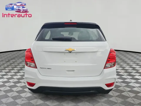 More photos of 2017 Chevrolet Trax LS Sport Utility 4D at Interauto, MA