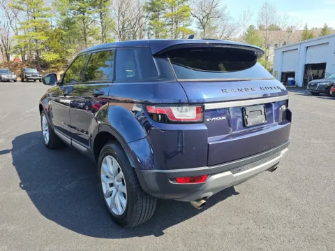 More photos of 2016 Land Rover Range Rover Evoque SE Sport Utility 4D at Interauto, MA
