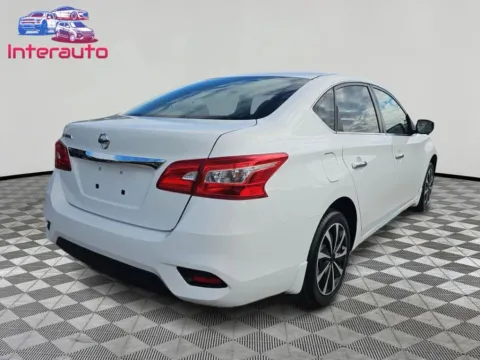 More photos of 2016 Nissan Sentra S Sedan 4D at Interauto, MA