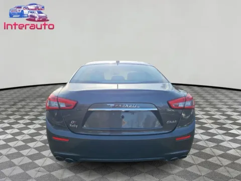 More photos of 2015 Maserati Ghibli S Q4 Sedan 4D at Interauto, MA